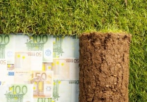 geld onder gras en grond