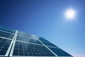 zonnepanelen met zon